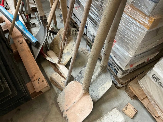 Partij steelgereedschap - afbeelding 2 van  6
