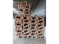 Partij steigerhout leuning voor palletbank (55x) - afbeelding 3 van  8