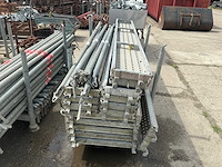 Partij steigermateriaal - afbeelding 2 van  8