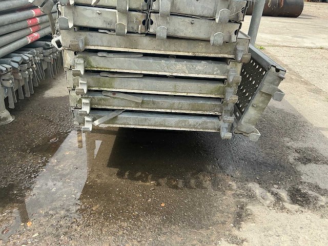 Partij steigermateriaal - afbeelding 3 van  8