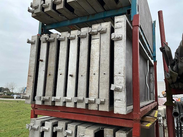 Partij steigermateriaal - afbeelding 13 van  25
