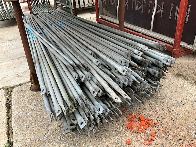 Partij steigermateriaal - afbeelding 25 van  25