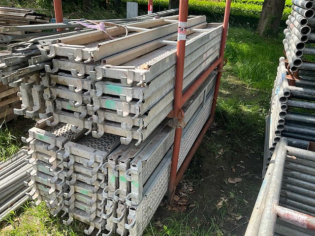 Partij steigermaterialen - afbeelding 8 van  12