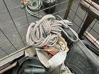 Partij steigeronderdelen en koord - afbeelding 6 van  10