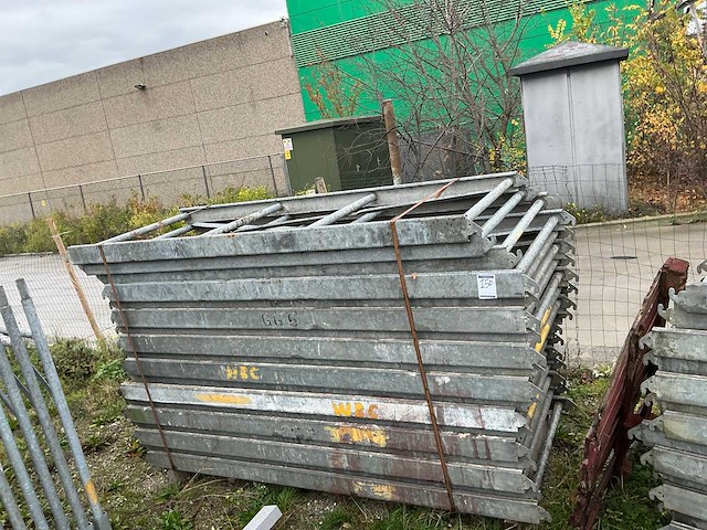 Partij steigeronderdelen - afbeelding 3 van  3