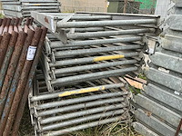 Partij steigeronderdelen - afbeelding 2 van  3