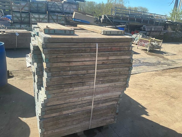 Partij steigerplanken - afbeelding 4 van  4