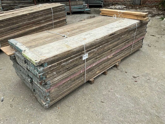 Partij steigerplanken - afbeelding 2 van  4