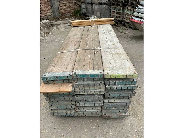 Partij steigerplanken - afbeelding 4 van  4