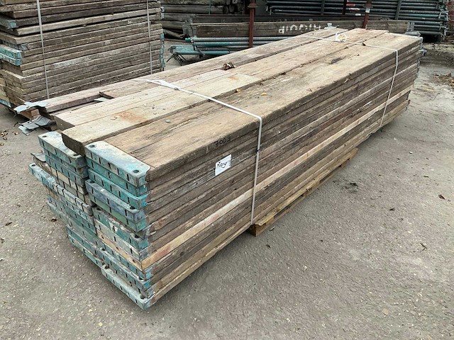 Partij steigerplanken - afbeelding 2 van  4