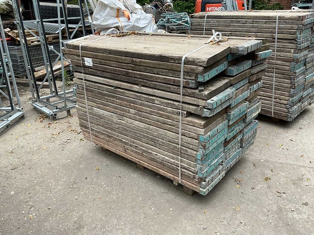 Partij steigerplanken - afbeelding 1 van  4