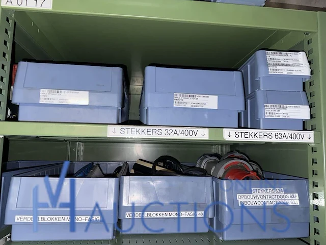 Partij stekkers en elektronische componenten kemasi - afbeelding 8 van  18