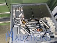Partij stekkers en elektronische componenten kemasi - afbeelding 17 van  18