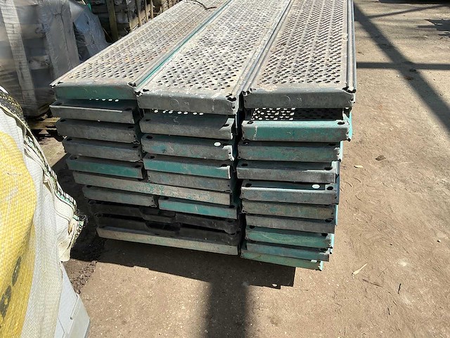 Partij stellingmateriaal - afbeelding 2 van  3