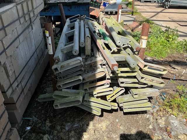 Partij stellingmateriaal - afbeelding 2 van  3