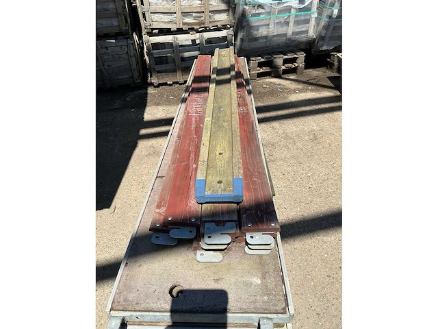 Partij stellingmateriaal - afbeelding 4 van  4