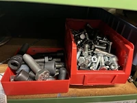 Partij stelschroeven, zwenkwielen en bevestigingsmateriaal - afbeelding 14 van  117