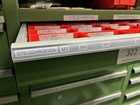 Partij stelschroeven, zwenkwielen en bevestigingsmateriaal - afbeelding 26 van  117
