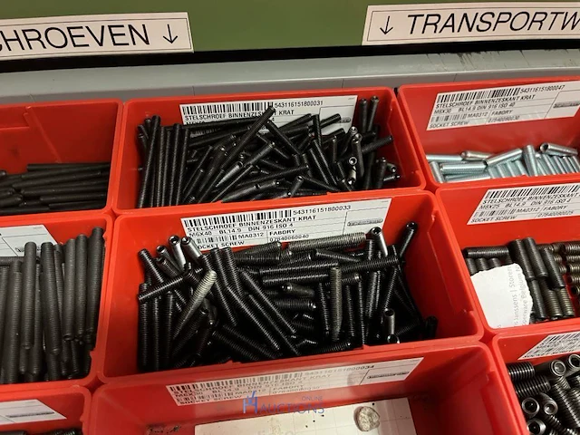 Partij stelschroeven, zwenkwielen en bevestigingsmateriaal - afbeelding 39 van  117