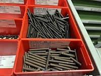 Partij stelschroeven, zwenkwielen en bevestigingsmateriaal - afbeelding 44 van  117