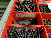 Partij stelschroeven, zwenkwielen en bevestigingsmateriaal - afbeelding 54 van  117