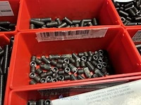 Partij stelschroeven, zwenkwielen en bevestigingsmateriaal - afbeelding 57 van  117