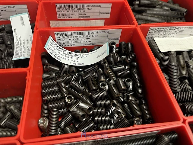 Partij stelschroeven, zwenkwielen en bevestigingsmateriaal - afbeelding 62 van  117
