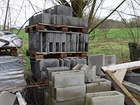 Partij stenen, betonblokken - afbeelding 4 van  8