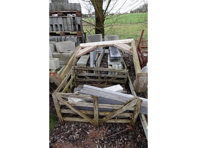 Partij stenen, betonblokken - afbeelding 5 van  8