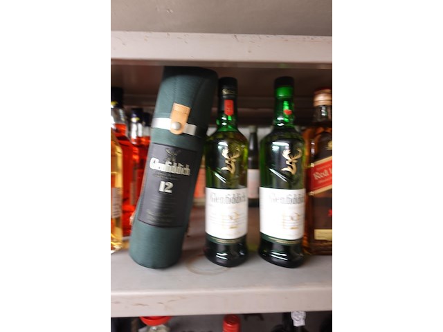 Partij sterke drank - afbeelding 6 van  14