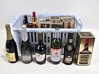 Partij sterke dranken - afbeelding 1 van  5