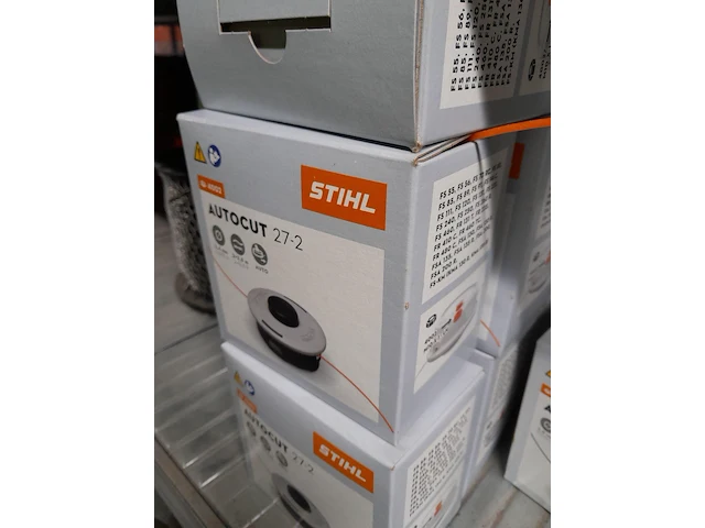 Partij stihl autocut 27-212 stuks nieuwe stihl autocut 27-25 - afbeelding 1 van  1
