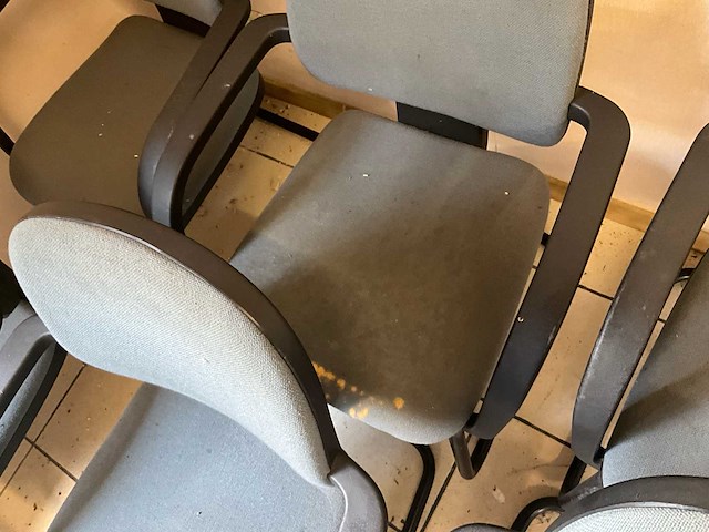 Partij stoelen (11x) - afbeelding 4 van  5