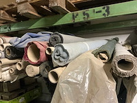 Partij stof op rol - afbeelding 4 van  4