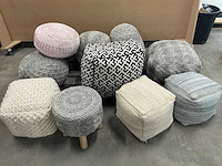 Partij stoffen zitpoefen (10x) - afbeelding 1 van  7