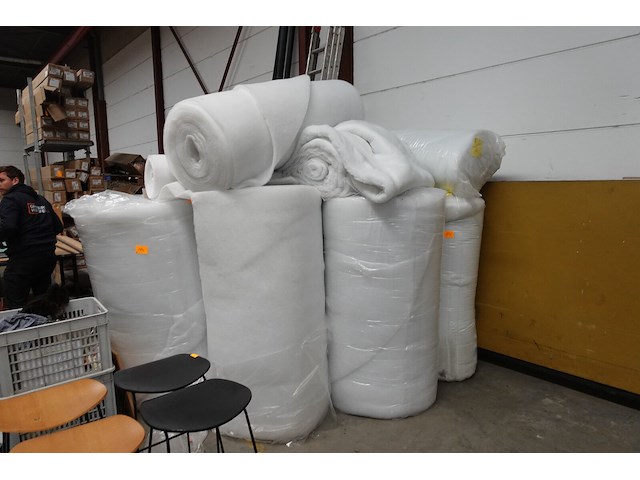 Partij stoffen - afbeelding 1 van  4