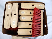 Partij straatborstels - afbeelding 3 van  3