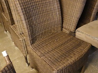 Partij tafel en stoelen - afbeelding 3 van  6