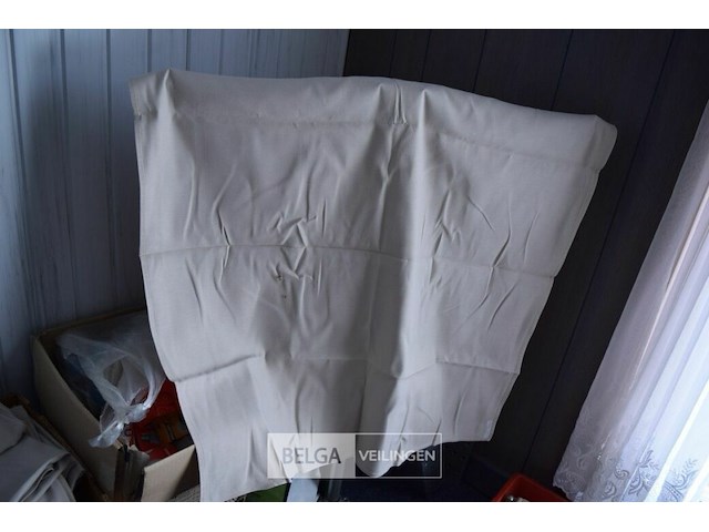 Partij tafellakens (2 dozen) - afbeelding 1 van  3