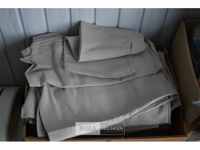 Partij tafellakens (2 dozen) - afbeelding 2 van  3