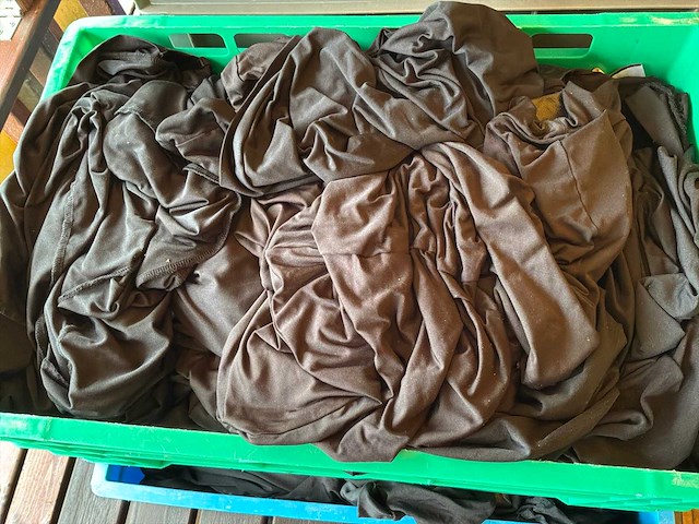 Partij tafelrokken en dienbladen - afbeelding 7 van  9