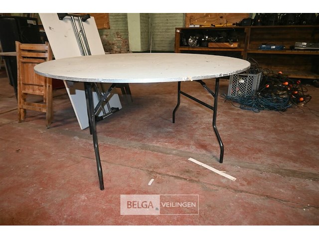 Partij tafels en stoelen - afbeelding 2 van  9