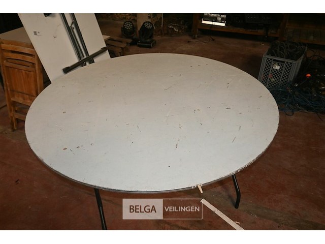 Partij tafels en stoelen - afbeelding 3 van  9