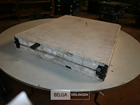 Partij tafels en stoelen - afbeelding 8 van  9