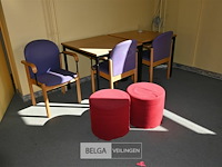 Partij tafels + stoelen - afbeelding 1 van  5