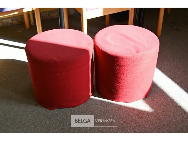 Partij tafels + stoelen - afbeelding 3 van  5
