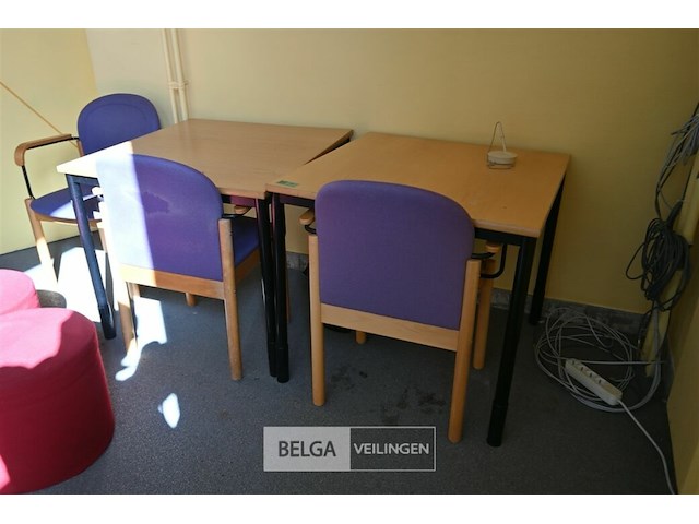 Partij tafels + stoelen - afbeelding 4 van  5