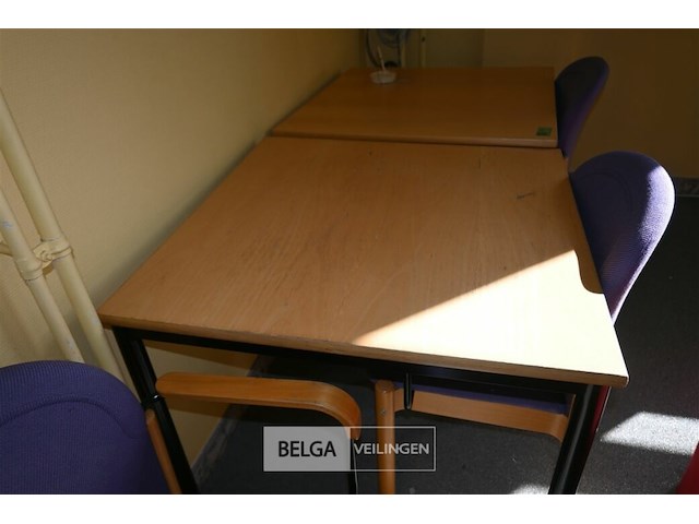 Partij tafels + stoelen - afbeelding 5 van  5