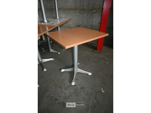 Partij tafels - afbeelding 3 van  6