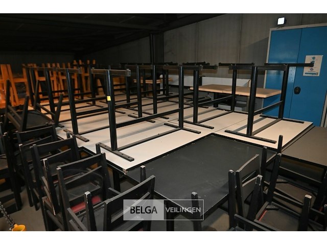 Partij tafels - afbeelding 1 van  5